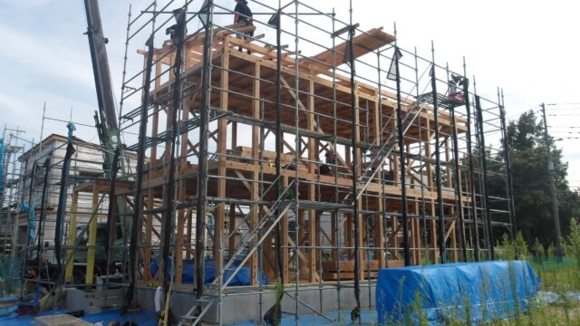 長岡の雪2m＋大地震に耐える。「耐震等級3」だけでは安心できない？雪国の家づくり