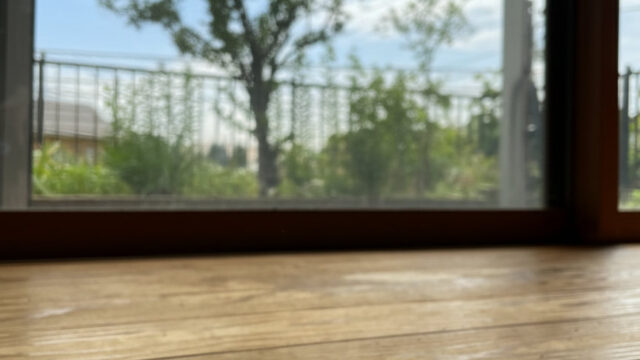 「無垢材は手入れが大変」は嘘？ズボラな子育てママこそ自然素材を選ぶべき3つの理由